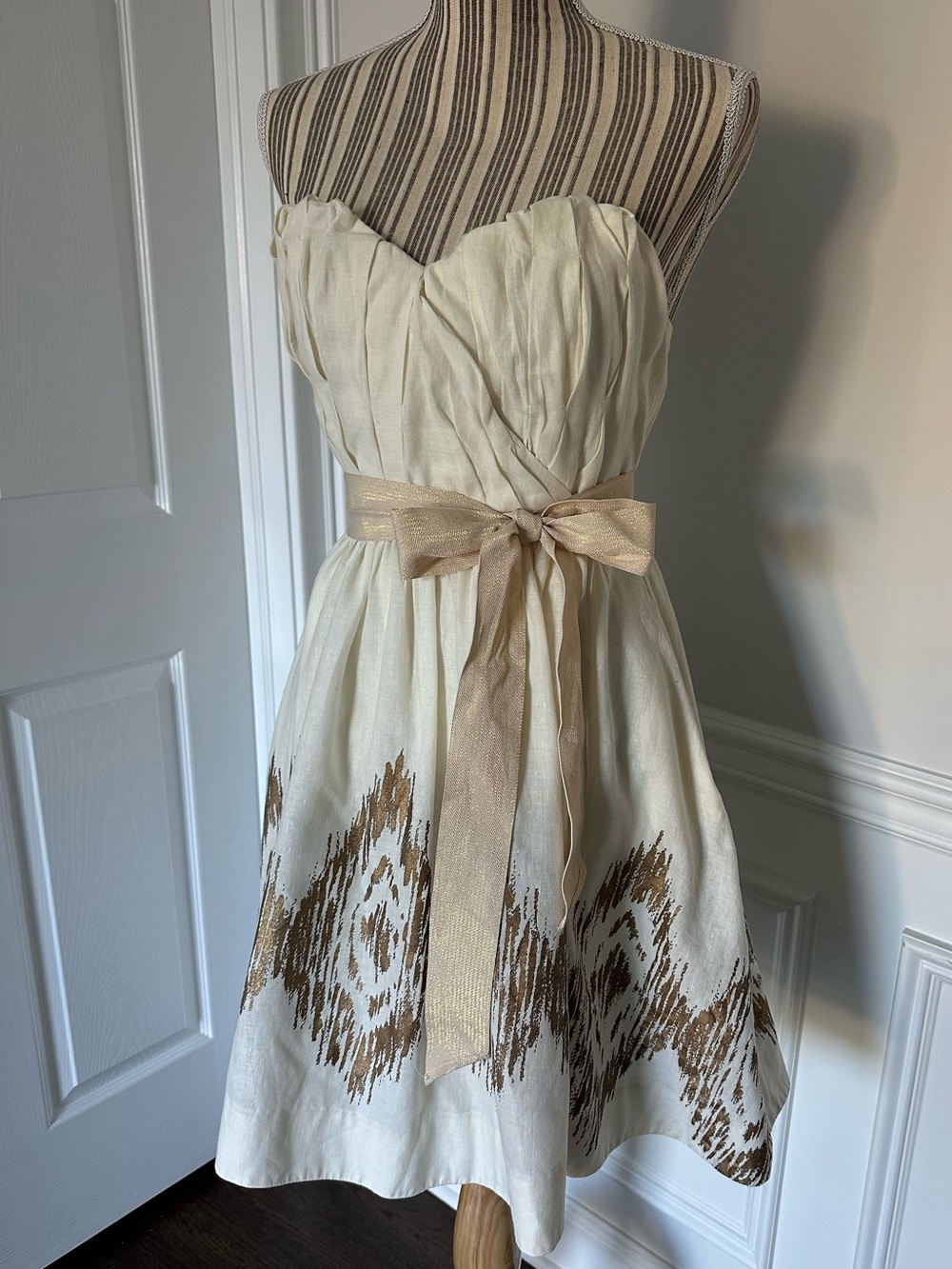 Anthropologie Moulinette Soeurs Strapless Linen Blend Dress Ivory Gold Sz 2